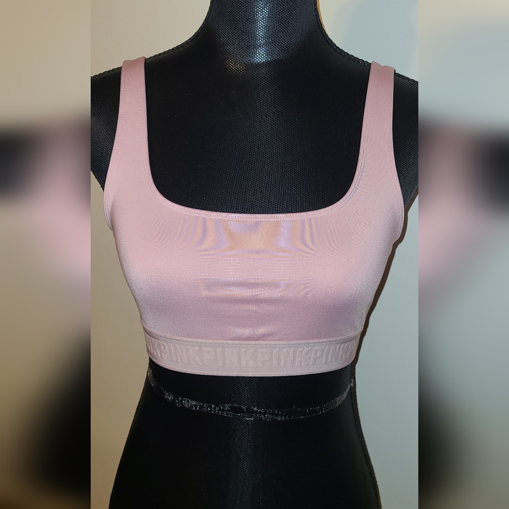 VS pink ultimate sports bra